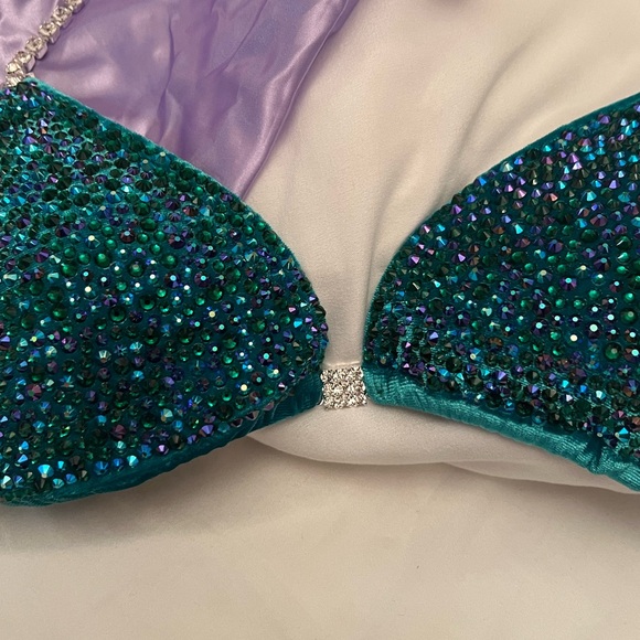 Angel Competition Bikini - Picture 4 of 11